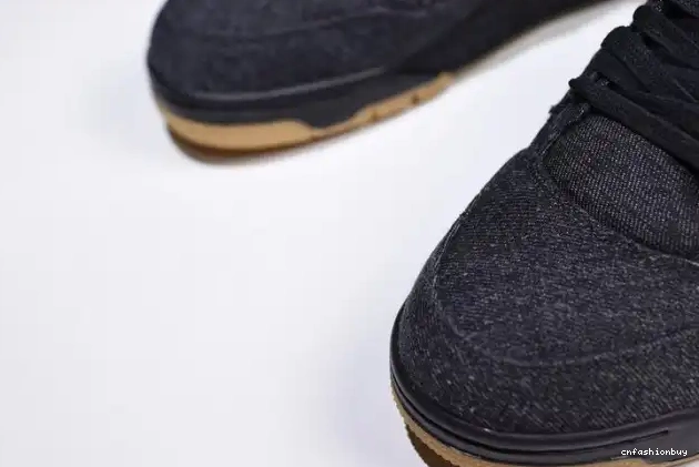 'black' AO2571-001 Air Jordan x 4 Levi's 0701